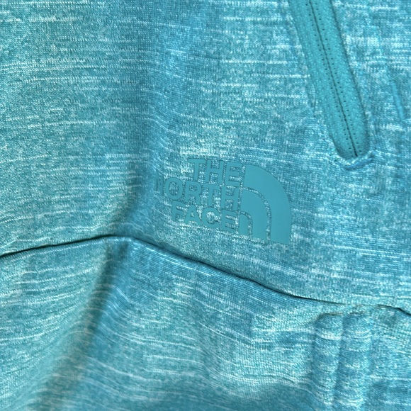 THE NORTH FACE Dynamix Hoodie - Picture 4 of 8